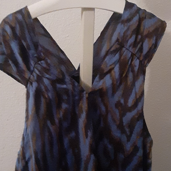Ava Aiden blue zebra top - Picture 2 of 10